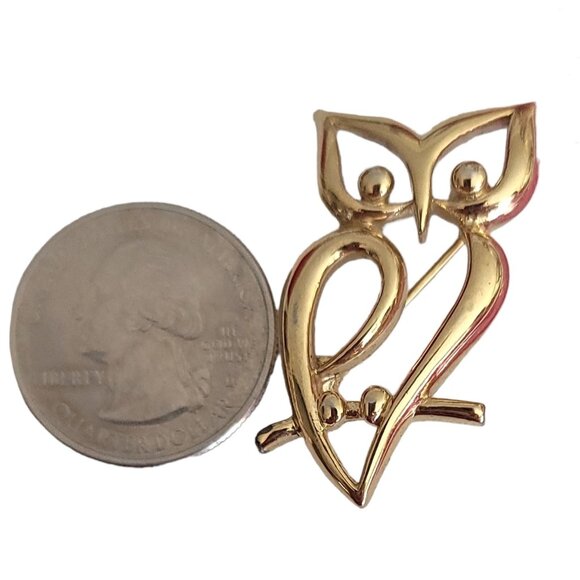 Trifari Crown Over T Gold Tone Open Design Owl Brooch Pin, Signed - Picture 4 of 6